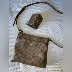 Coach purse and wallet set